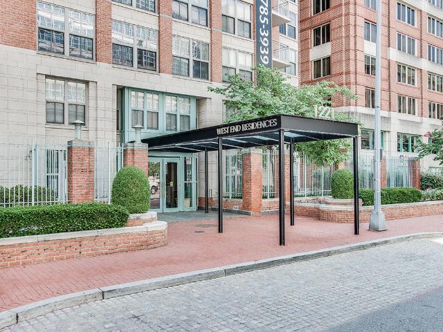 1 BR, 1 BA Apartment 1221 4th St NW Unit 0306, Washington, DC 20037