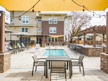1 BR, 1 BA Apartment 1221 North Cedar Street Unit 313 B, Chico, CA 95926
