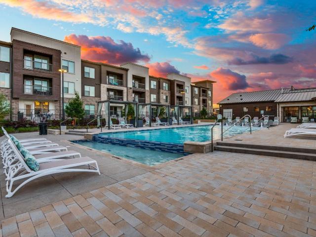 1 BR, 1 BA Apartment 1225 W Interstate Highway I 20 Unit 2205, Grand Prairie, TX 75052