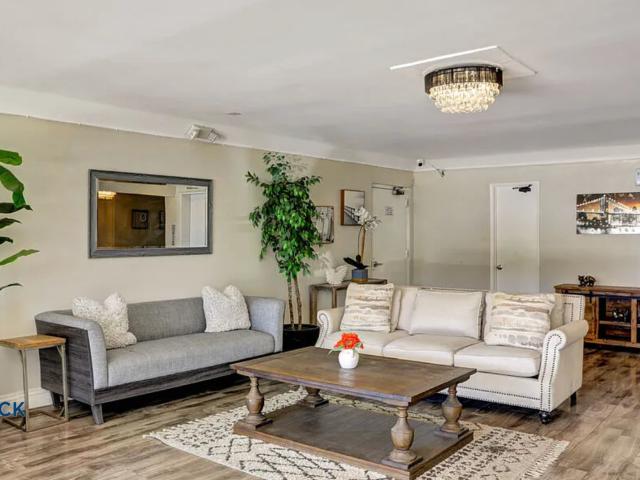 1 BR, 1 BA Apartment 12325 Chandler Blvd, Valley Village, CA 91607