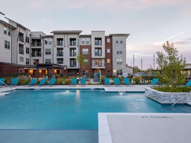 1 BR, 1 BA Apartment 1240 E Pleasant Run Rd Unit 3108, Cedar Hill, TX 75104
