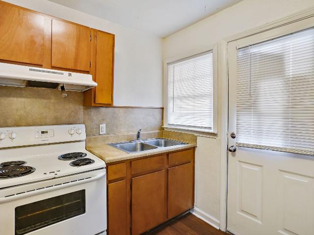 1 BR, 1 BA Apartment 1240 Lawnview Place Unit 1240 B4, Jackson, MS 39203
