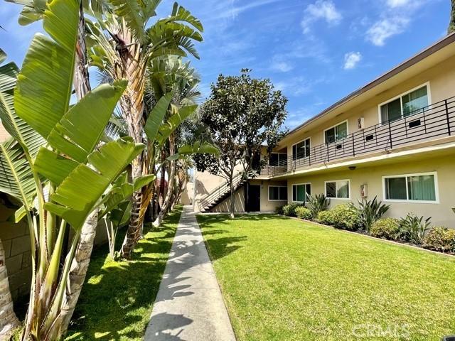 1 BR, 1 BA Apartment 12425 Harris Avenue, Lynwood, CA 90262
