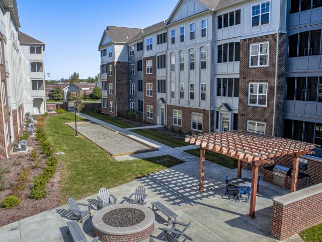 1 BR, 1 BA Apartment 12484 Breaklines St Unit 20 20 307, Carmel, IN 46032