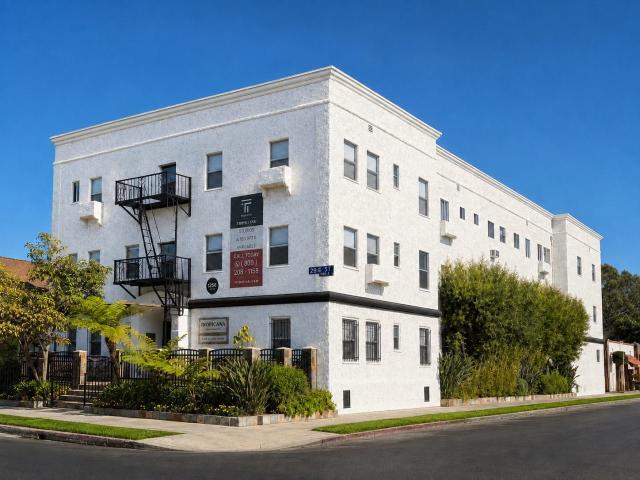 1 BR, 1 BA Apartment 1256 West 29th Street Unit 307, Los Angeles, CA 90007
