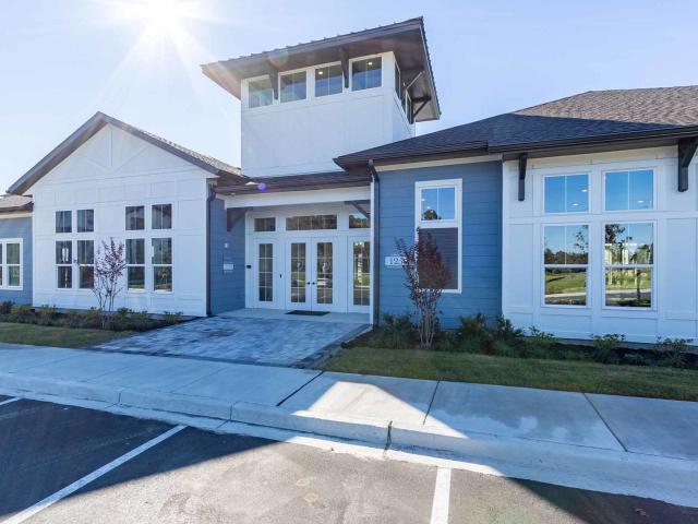 1 BR, 1 BA Apartment 125 Hanover Street Unit 446, Beaufort, SC 29906