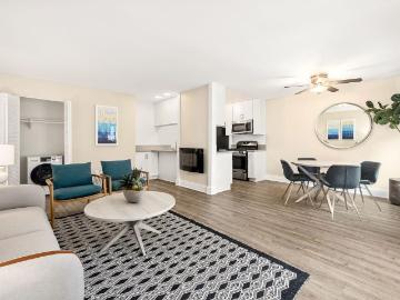 1 BR, 1 BA Apartment 12600 Braddock Drive Unit 600B128, Los Angeles, CA 90066