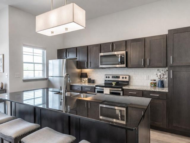 1 BR, 1 BA Apartment 12700 East 100th Street North Unit 24306, Owasso, OK 74055