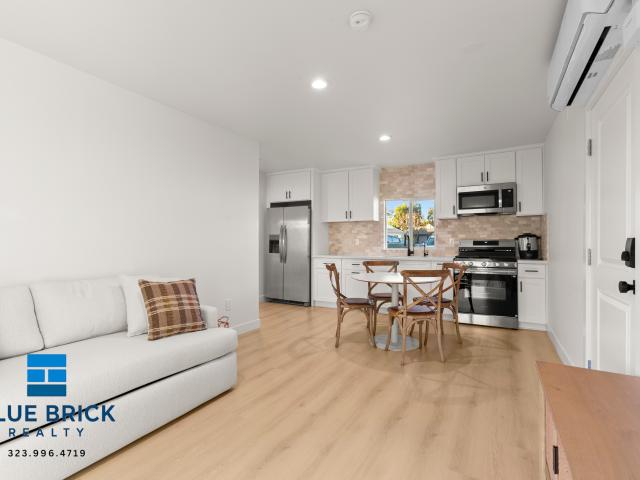 1 BR, 1 BA Apartment 12803 Waddell St, Valley Village, CA 91607