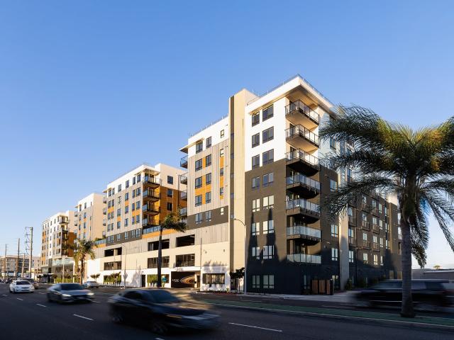 1 BR, 1 BA Apartment 12888 Crenshaw Boulevard Unit 634, Gardena, CA 90249
