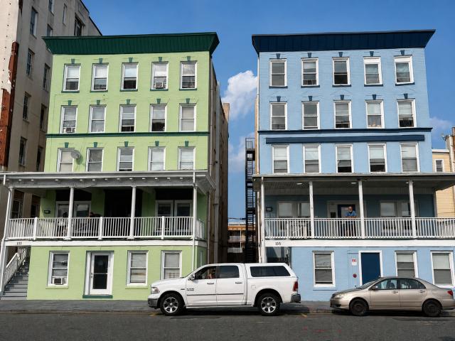 1 BR, 1 BA Apartment 133 St. James Place, Atlantic City, NJ 08401