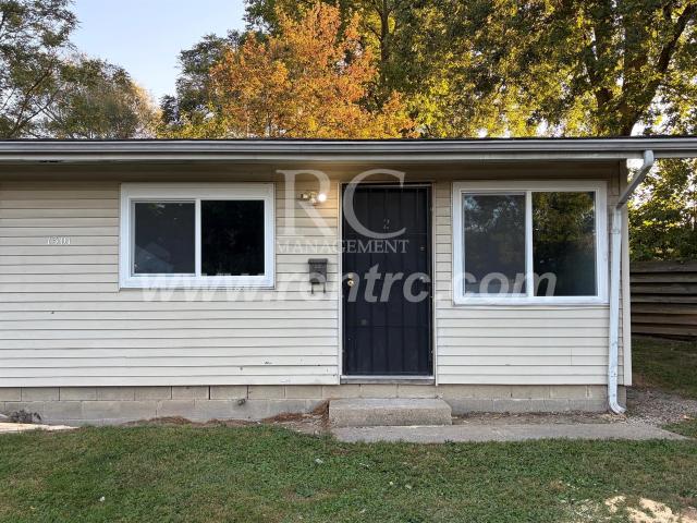 1 BR, 1 BA Apartment 1301 2 Knox, Danville, IL 61832