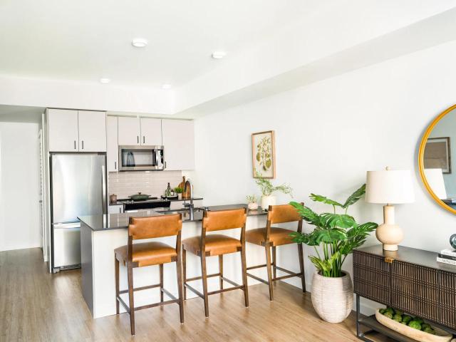 1 BR, 1 BA Apartment 13033 Northeast 70th Place Unit 114, Kirkland, WA 98033