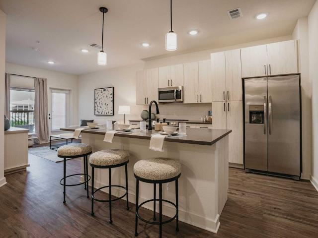 1 BR, 1 BA Apartment 1313 10th St Unit 326, Sarasota, FL 34236