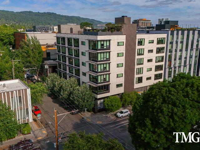 1 BR, 1 BA Apartment 1315 Northwest 19th Avenue Unit 201, Portland, OR 97209