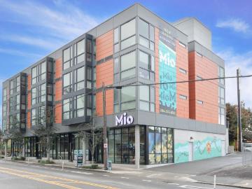 1 BR, 1 BA Apartment 1319 Northeast 65th Street Unit 305, Seattle, WA 98115