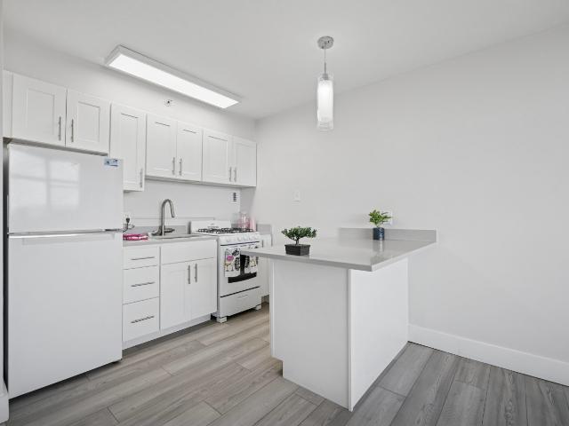 1 BR, 1 BA Apartment 1320 West Somerville Avenue Unit 0718, Philadelphia, PA 19141