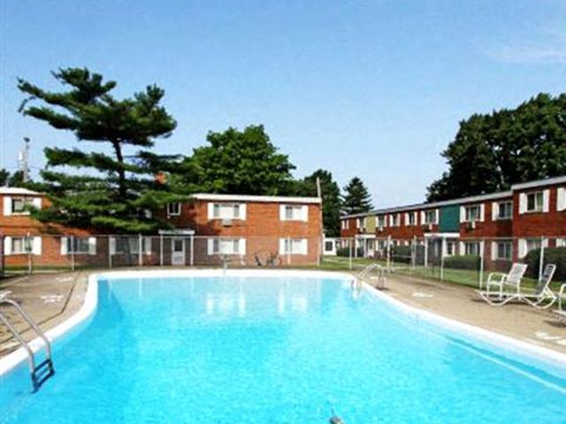 1 BR, 1 BA Apartment 13308 Starlite Drive Unit 110C, Brookpark, OH 44142