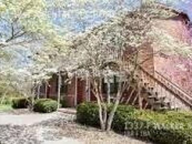 1 BR, 1 BA Apartment 1337 F Walker Street, Harrisonburg, VA 22801