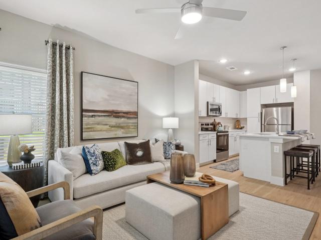 1 BR, 1 BA Apartment 1350 W Taylor St. Unit 14304, Sherman, TX 75092