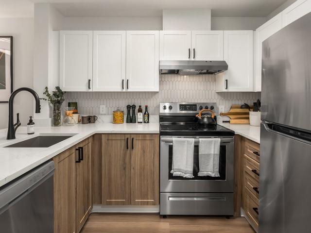 1 BR, 1 BA Apartment 13530 Linden Avenue North Unit 318, Seattle, WA 98133
