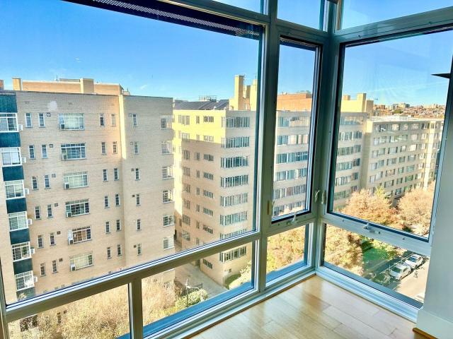1 BR, 1 BA Apartment 1355 17th St NW Unit 302, Washington, DC 20036