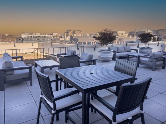 1 BR, 1 BA Apartment 1355 17th St NW Unit 620, Washington, DC 20036
