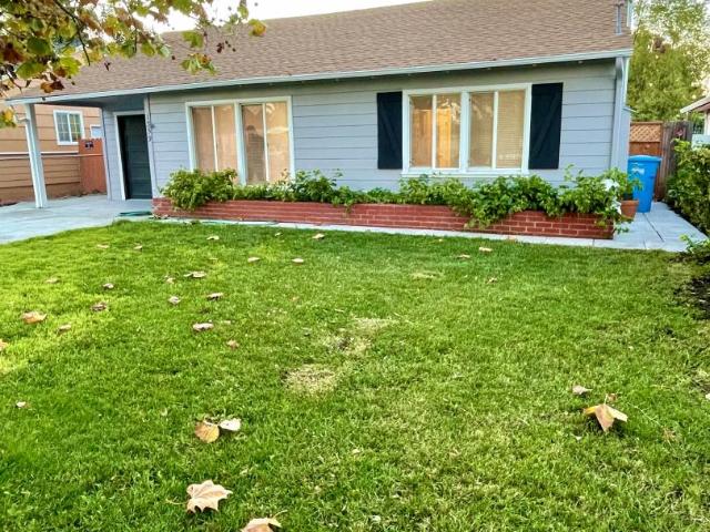 1 BR, 1 BA Apartment 1359 Hollyburne Ave, Menlo Park, CA 94025