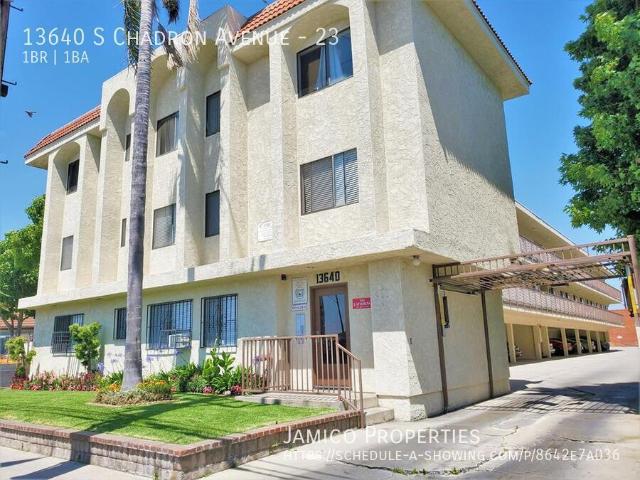 1 BR, 1 BA Apartment 13640 S Chadron Avenue, Hawthorne, CA 90250