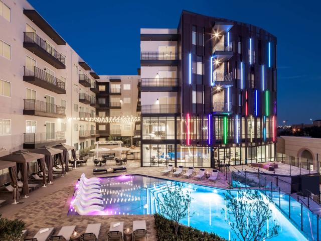 1 BR, 1 BA Apartment 13675 Noel Road Unit 603, Dallas, TX 75240