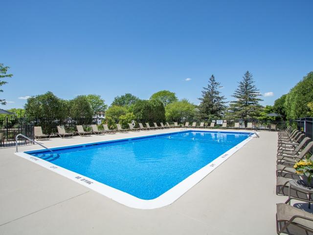 1 BR, 1 BA Apartment 136 Greenway Trail Unit 2 1361C, Carol Stream, IL 60188
