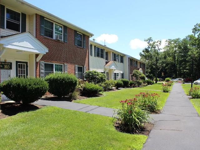 1 BR, 1 BA Apartment 136 Maynard Road, Framingham, MA 01701