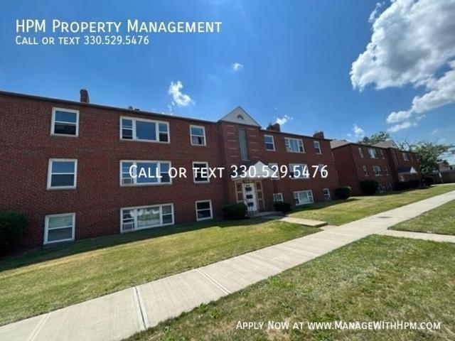 1 BR, 1 BA Apartment 13725 Lakewood Heights Blvd 13725 Lakewood Heights Blvd, Cleveland, OH 44107