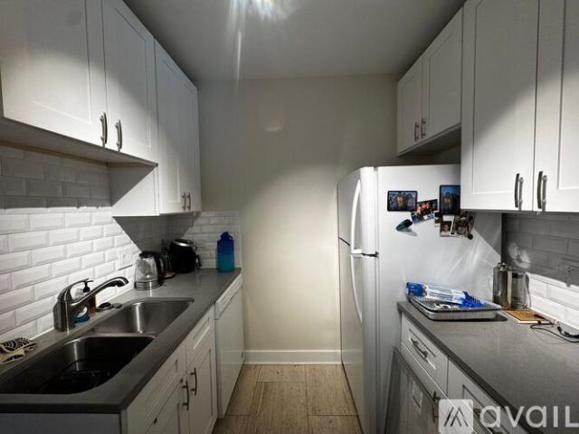 1 BR, 1 BA Apartment 1375 W Greenleaf Ave, Unit 1S, Chicago, IL 60626