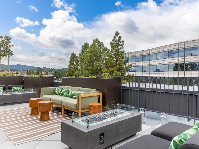1 BR, 1 BA Apartment 1380 N. California Blvd Unit 435, Walnut Creek, CA 94596