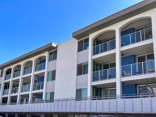 1 BR, 1 BA Apartment 13900 Panay Way, Marina del Rey, CA 90292
