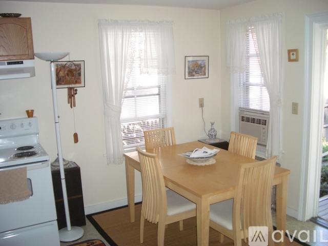 1 BR, 1 BA Apartment 13 West St, Unit N/A, Cambridge, MA 02139