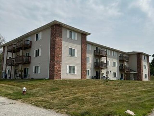 1 BR, 1 BA Apartment 2400 N 8th St, Unit 1, Red Oak, IA 51566