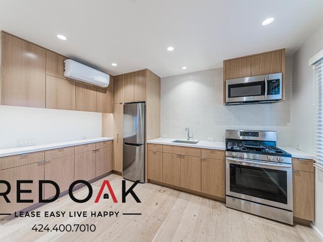 1 BR, 1 BA Apartment 2403 South Centinela Avenue, Santa Monica, CA 90405
