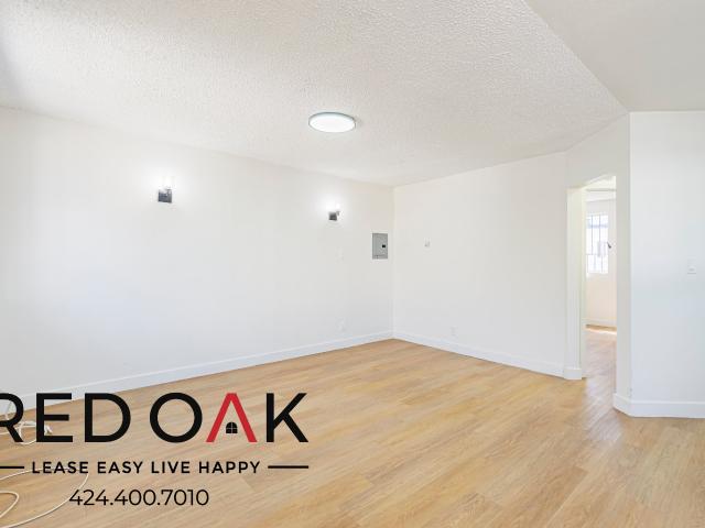 1 BR, 1 BA Apartment 240 West 101st Street, Los Angeles, CA 90003