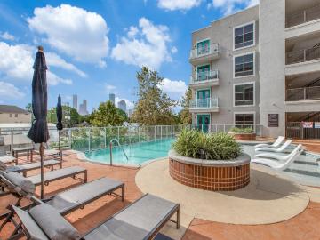 1 BR, 1 BA Apartment 2411 Washington Avenue Unit 227, Houston, TX 77007