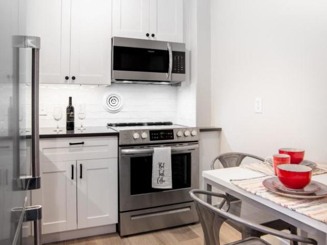 1 BR, 1 BA Apartment 2416 K Street NW Unit 405, Washington, DC 20037