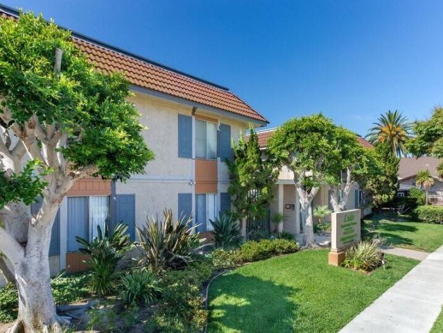 1 BR, 1 BA Apartment 241 Avocado Street Unit 12, Costa Mesa, CA 92627