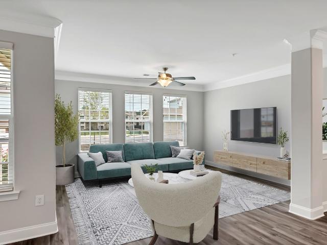 1 BR, 1 BA Apartment 2421 Brightcreek Falls Trail Unit 1 bed, 1 bath, $1252, Raleigh, NC 27610