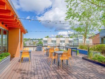 1 BR, 1 BA Apartment 2428 Northwest Market Street Unit 565, Seattle, WA 98107