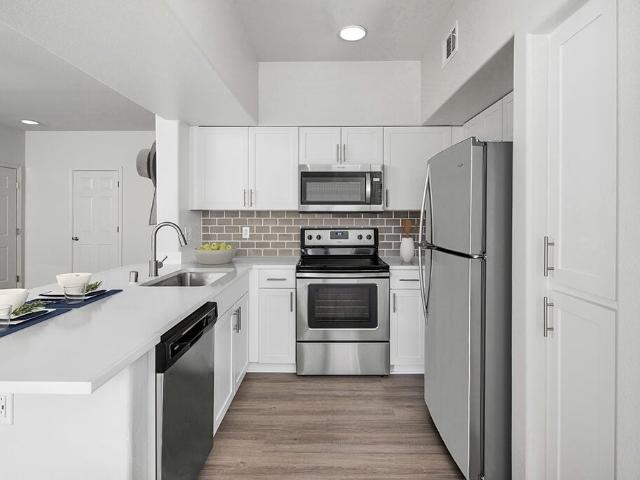 1 BR, 1 BA Apartment 24323 Jackson Avenue Unit 0713, Murrieta, CA 92562