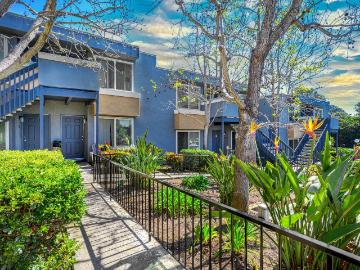 1 BR, 1 BA Apartment 2449 Soto Street Unit 49 216, San Diego, CA 92107