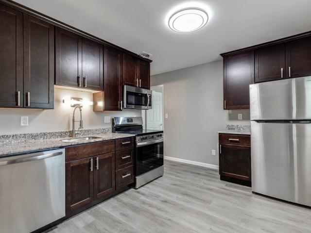1 BR, 1 BA Apartment 2455 2nd Street N Unit 2355_103, Saint Paul, MN 55109
