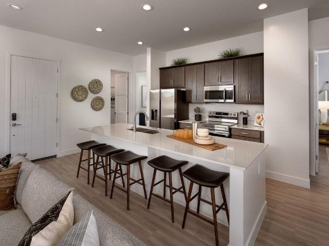1 BR, 1 BA Apartment 24815 South Ellsworth Road Unit 329, Queen Creek, AZ 85142