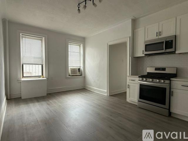 1 BR, 1 BA Apartment 24 65 38th Street, Unit C7, Queens County, NY 11103